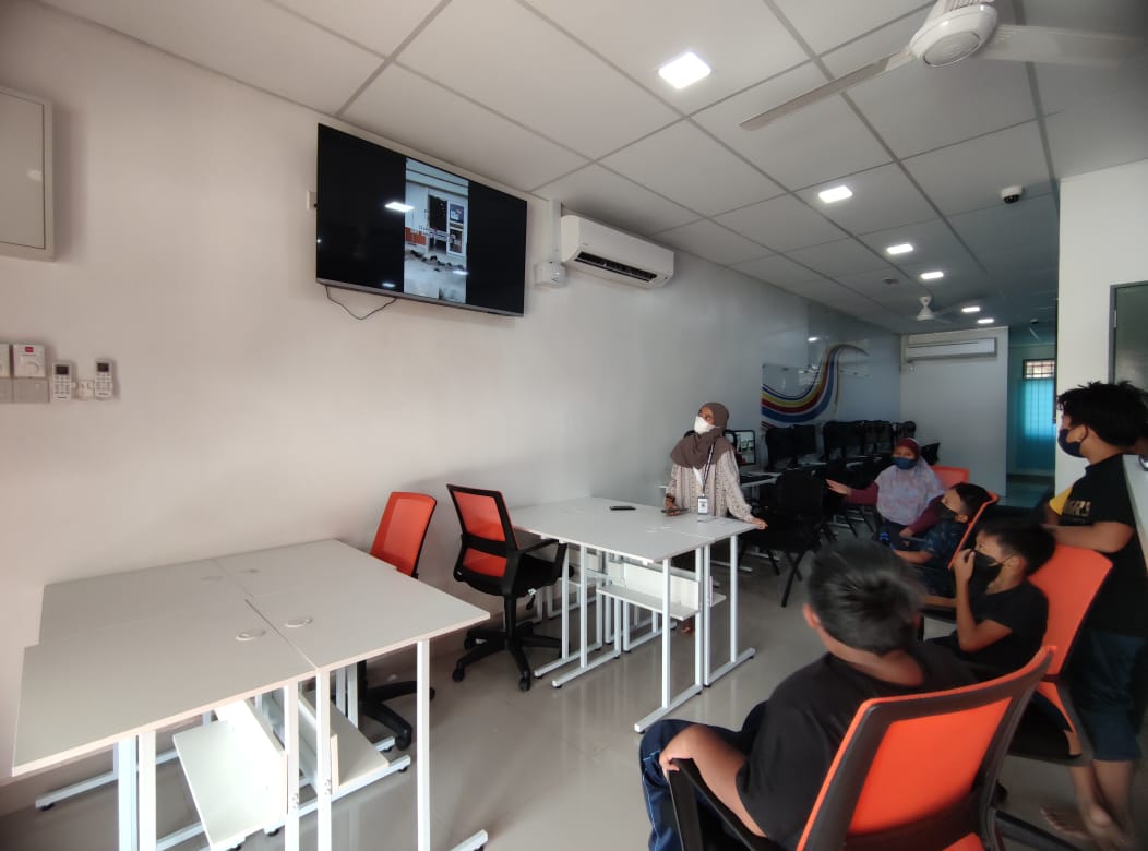 839e6a51-f0c1-454e-b49e-b743863a36b2